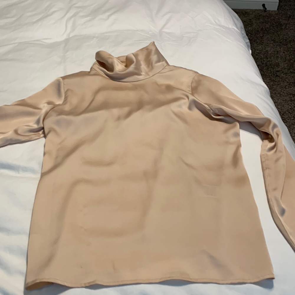 Banana Republic silk blouse